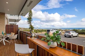 328 Esplanade, Unit 3, Moana, SA, AU - Image 2
