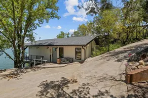 Reel Scenic Haus | Possum Kingdom Lakefront - Image 2
