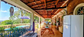 Farmhouse with pool/barbecue area - Image 2