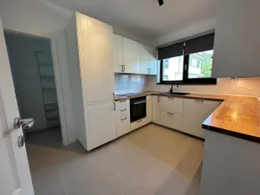 3-bedroom villa with office close to Therme - Image 4