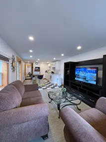 Holiday Town Home - Westville - Image 4