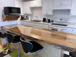 Holiday Town Home - Westville - Image 3