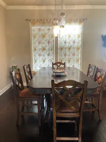 Luxurious 4 bed 3 bath Retreat Home - Image 2