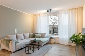SHINY HOMES | Modern living in the city center - Image 2