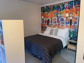 Clean, modern, dog-friendly space in Charlotte! - Image 2