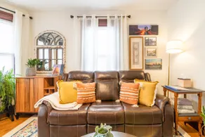 Sunshine filled 2BR apartment in the heart of PVD! - Image 4