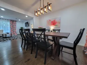 Spacious open concept home w/ game room + firepit - Image 4