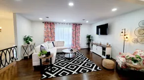Spacious open concept home w/ game room + firepit - Image 2