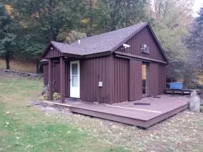 Adorable 1 bedroom guesthouse in country setting. - Image 3