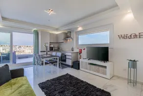 Terrace View-Stylish 2Bedroom Penthouse Ac-Wifi - Image 4