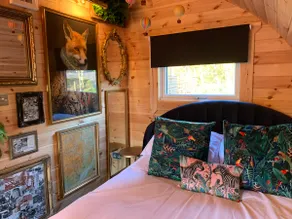 Coplow Glamping Pod & Hot Tub - Image 2