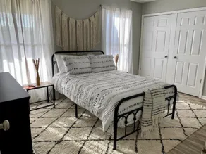 The Mayberry Hideaway - Image 2
