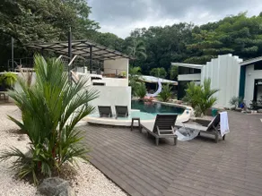 Fancy studio w/pool near beach - Image 5