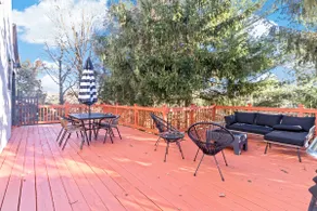 Peaceful Oakley Escape 2bd|Lg Priv Deck w views - Image 4