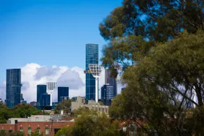 Top level one bedroom apartment with MCG views - Image 5