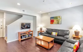 3-bedroom townhouse in Phoenix - Image 4