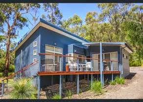 Blue Ridge Retreat. Boutique Grampians Escape. - Image 2
