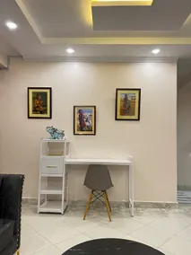 Serene one bedroom located close to the CBD - Image 5