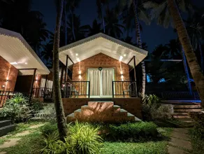 AC Cottage With Swimming Pool - Image 5