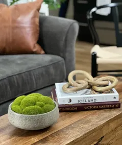 The Historic Bell House Hygge Retreat - Image 2