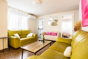 Five bedrooms and two bathrooms - Image 3