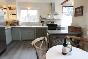 1912 Historic Ballard Craftsman 5 Bed • 2 Bath • Yard • Parking - Image 2