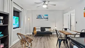 SeaSalt Gray Cottage 1 - few miles to beaches - Image 2