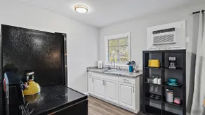 SeaSalt Gray Cottage 1 - few miles to beaches - Image 4