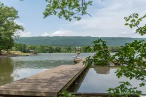Lake House Oasis! - Image 3