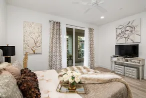 Modern townhouse at the beach! - Image 5