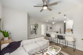 Cozy Condo |1BR+DEN| Washer/Dryer, Pool & Jacuzzi! - Image 3