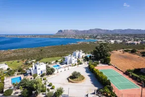 Villa Sky w/private pool & shared tennis court - Image 4