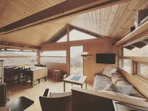 Classic mountain cabin in great alpine terrain - Image 3