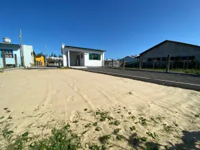 House with patio 200 meters from the sea in Balneário Gaivota - Image 5