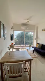 Fully equipped holiday home 8 mins from beach - Image 2