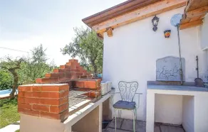 Private Pool - 5' from the sea! - Image 2