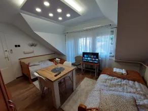 2 bedroom accommodation for 4 people near university - Image 4