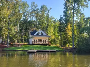 Waverly Creek Retreat-kayaks/fire pit/pet friendly - Image 4