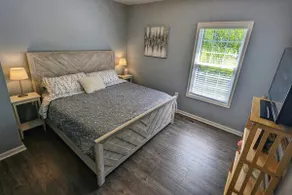 Mountain Getaway - 7 beds (2 King) - Large Common Area - Image 4