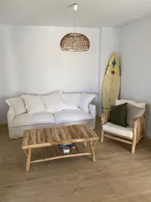 Beautiful beachfront apartment - Image 2