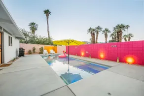 MCM- The Walk, Saltwater Pool, Jacuzzi, Dogs OK - Image 2