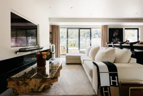 The Edgewater Suites RIVERSIDE - Image 3
