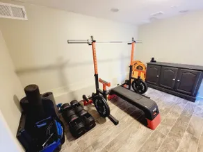 Beautiful views, gym, HBO Netfl. - Image 4