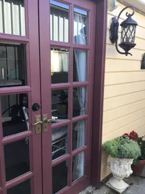 Cozy studio private entrance and courtyard. - Image 2