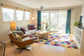 Modern & Sunny East End House. Private Parking! - Image 4