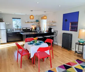 Modern & Sunny East End House. Private Parking! - Image 5