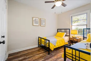 Beautiful 3BR great location easy access to I -65 - Image 5