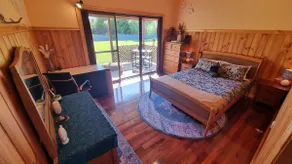 Rest Easy Cottage + pool + pet + family friendly - Image 4