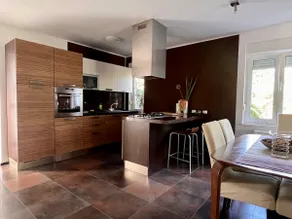 Loft Flat with Pool, close to beaches & downtown - Image 5