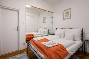 Mirage Monte Apartment - Image 5
